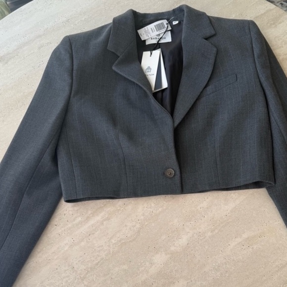 Aritzia Jackets & Blazers - NWT Aritzia Babaton Arbus Charcoal Pinstripe Cropped Blazer Size 4